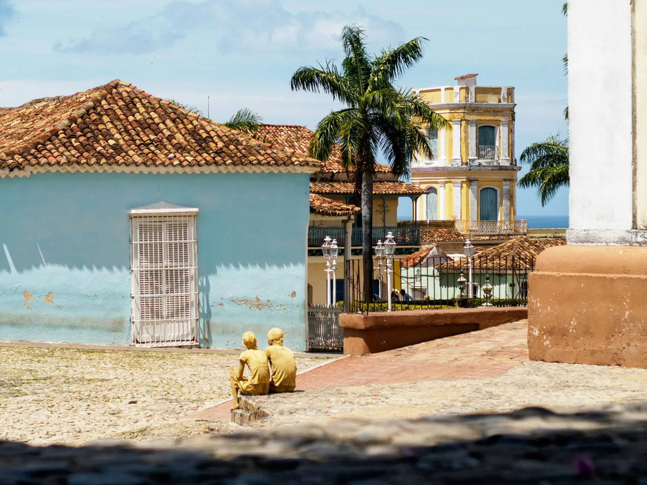 Typical street corner in the city of Trinidad, the oldest city in Cuba. Photo by Flo.