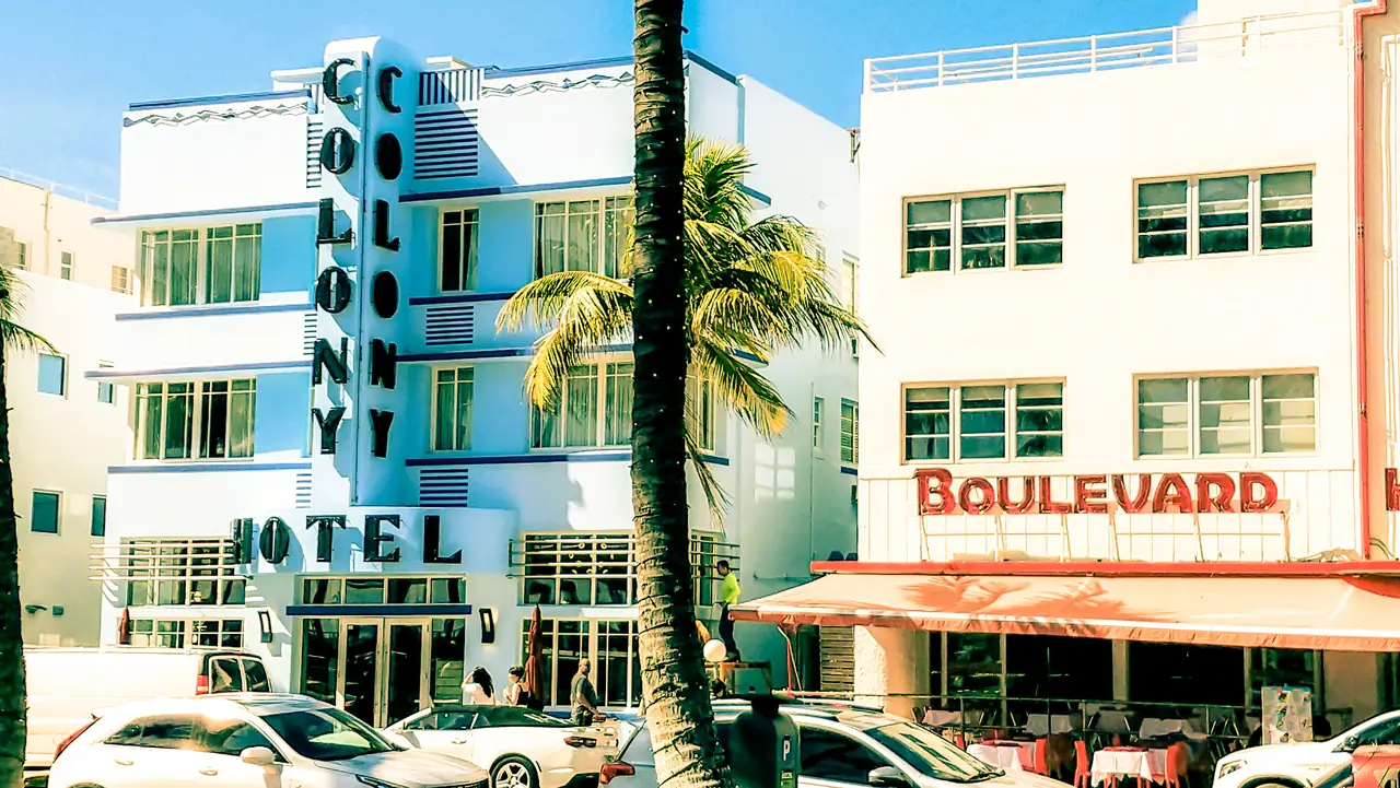 The Colony Hotel in Miami Beach. Photo by Sabrina Ottaviani.
