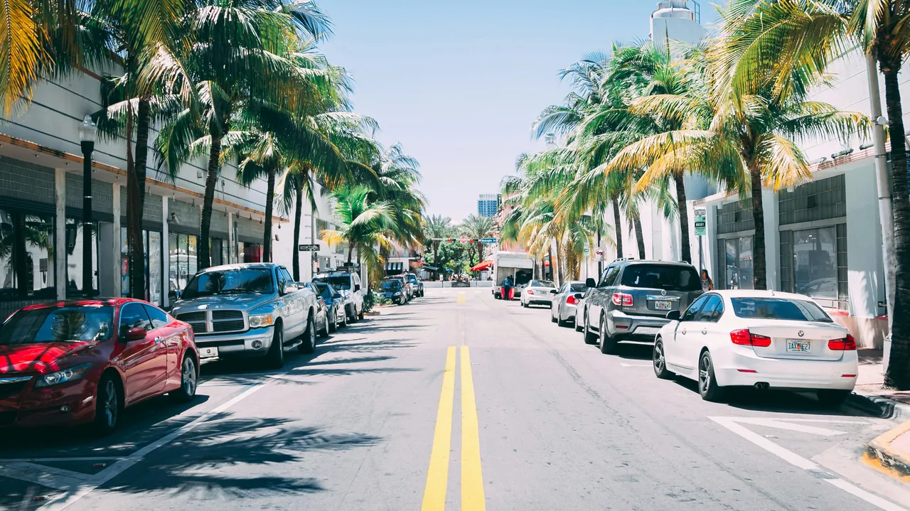 A street on the beach. Photo by Matt Alaniz.